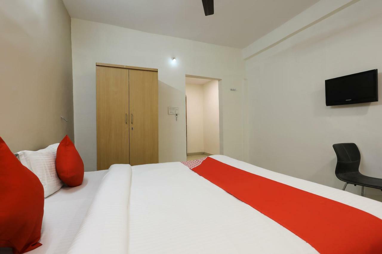 Oyo 43851 Hotel Virasat Mandu Exterior foto