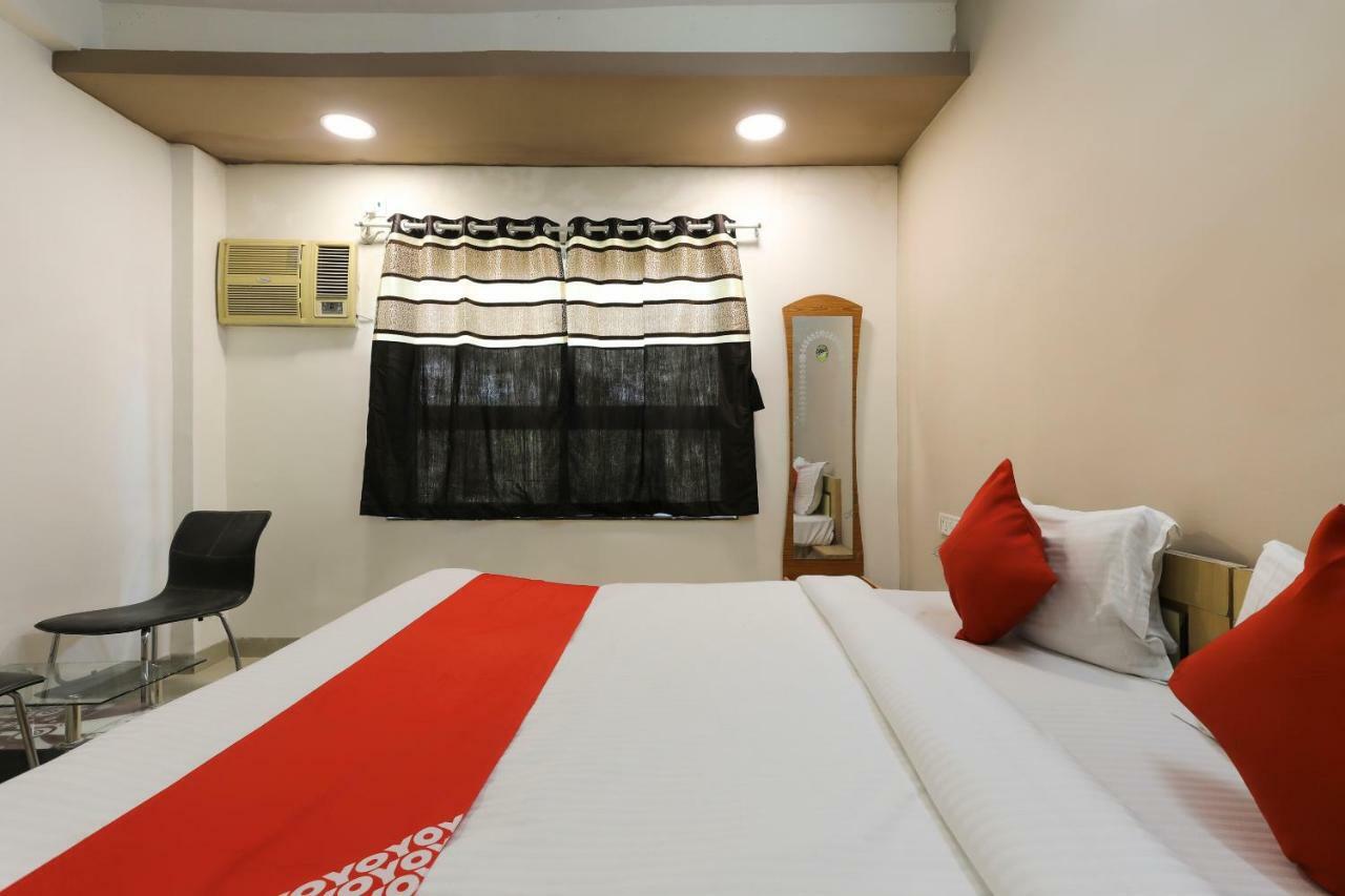 Oyo 43851 Hotel Virasat Mandu Exterior foto