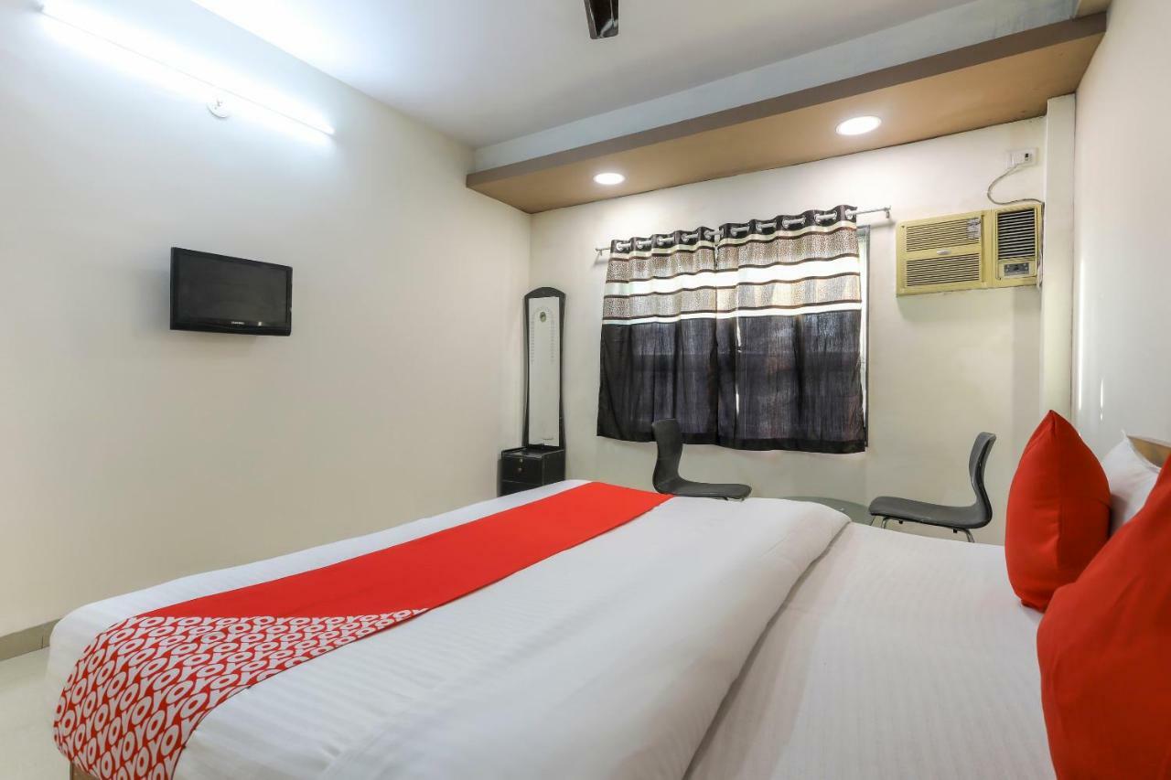 Oyo 43851 Hotel Virasat Mandu Exterior foto
