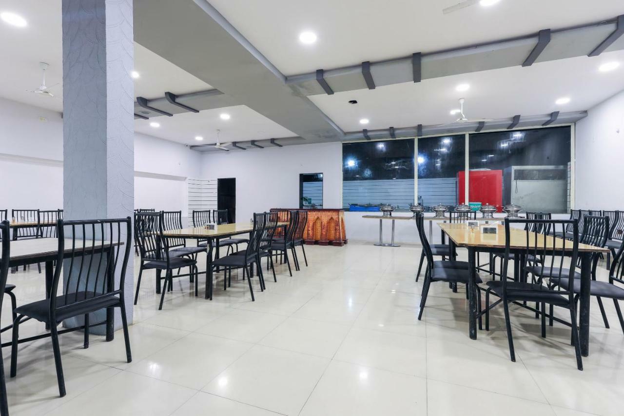 Oyo 43851 Hotel Virasat Mandu Exterior foto